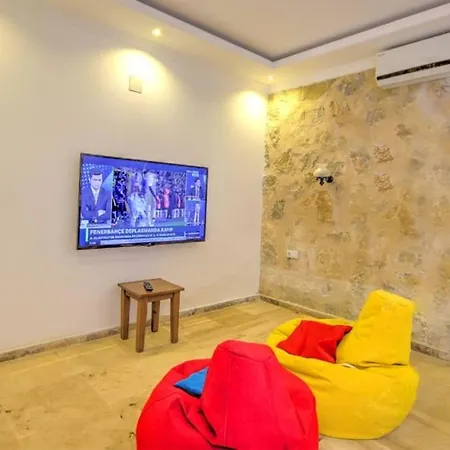 Kalkan Islamlar'da Tas Mimarili Villa-awz191 *